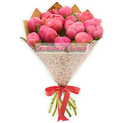 Розовые пионы